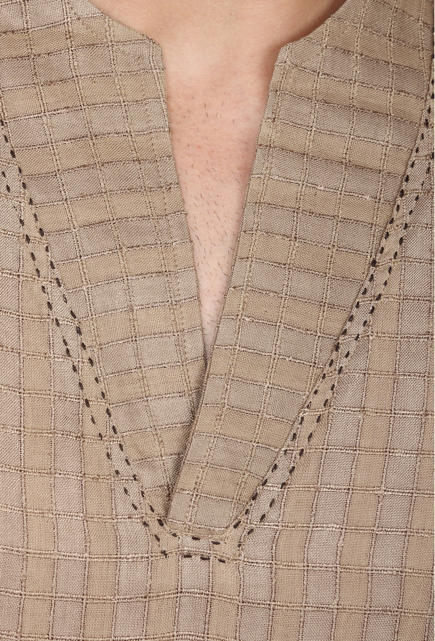 Tan Detail
