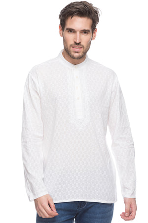 Men's Indian White Short Kurta Tunic With Embroidery