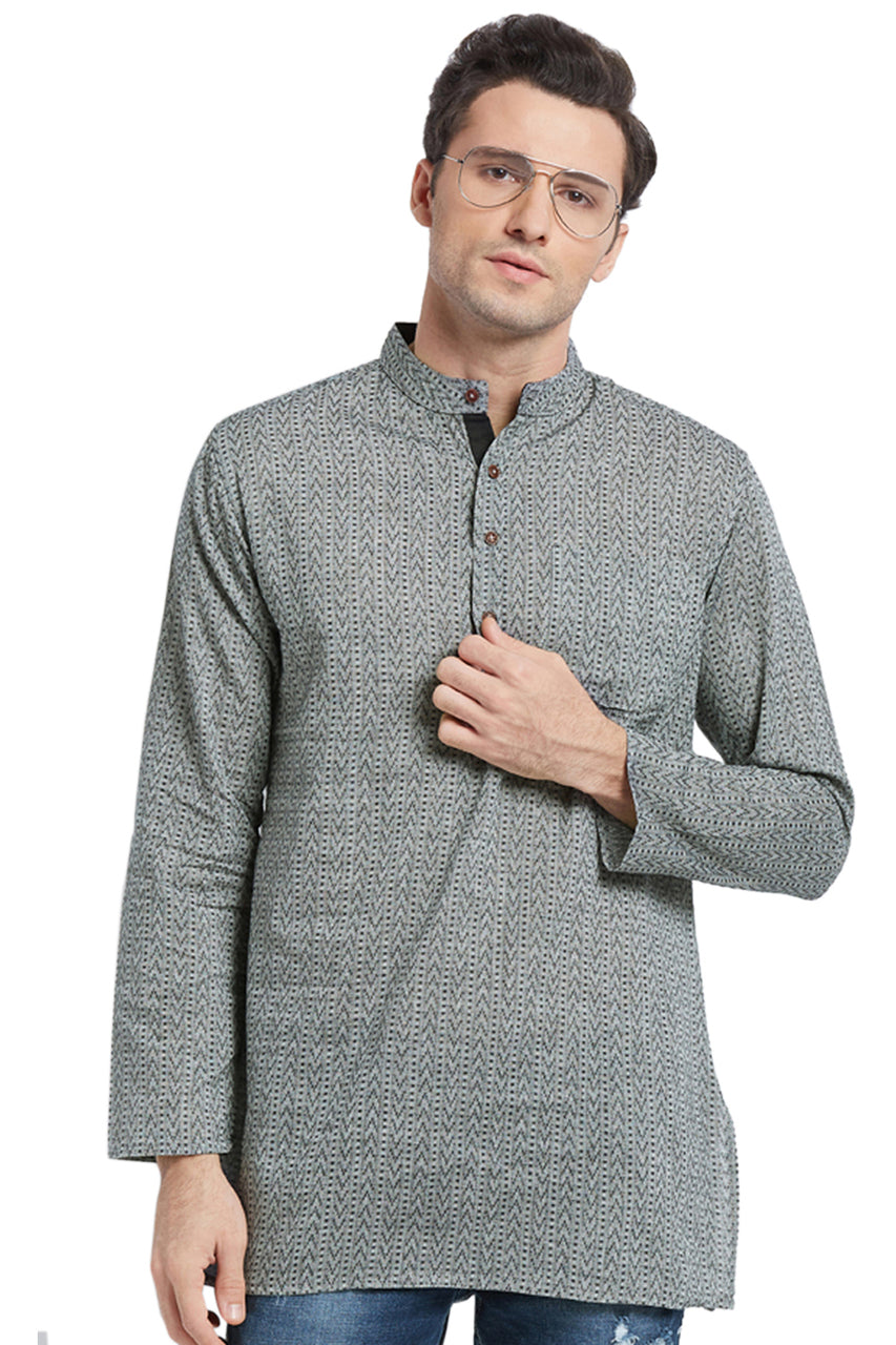 Men's Kurta Tunic: Banded Collar with Charcoal Color Print - Front | In-Sattva