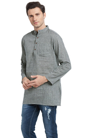 Men's Kurta Tunic: Banded Collar with Charcoal Color Print - Side | In-Sattva