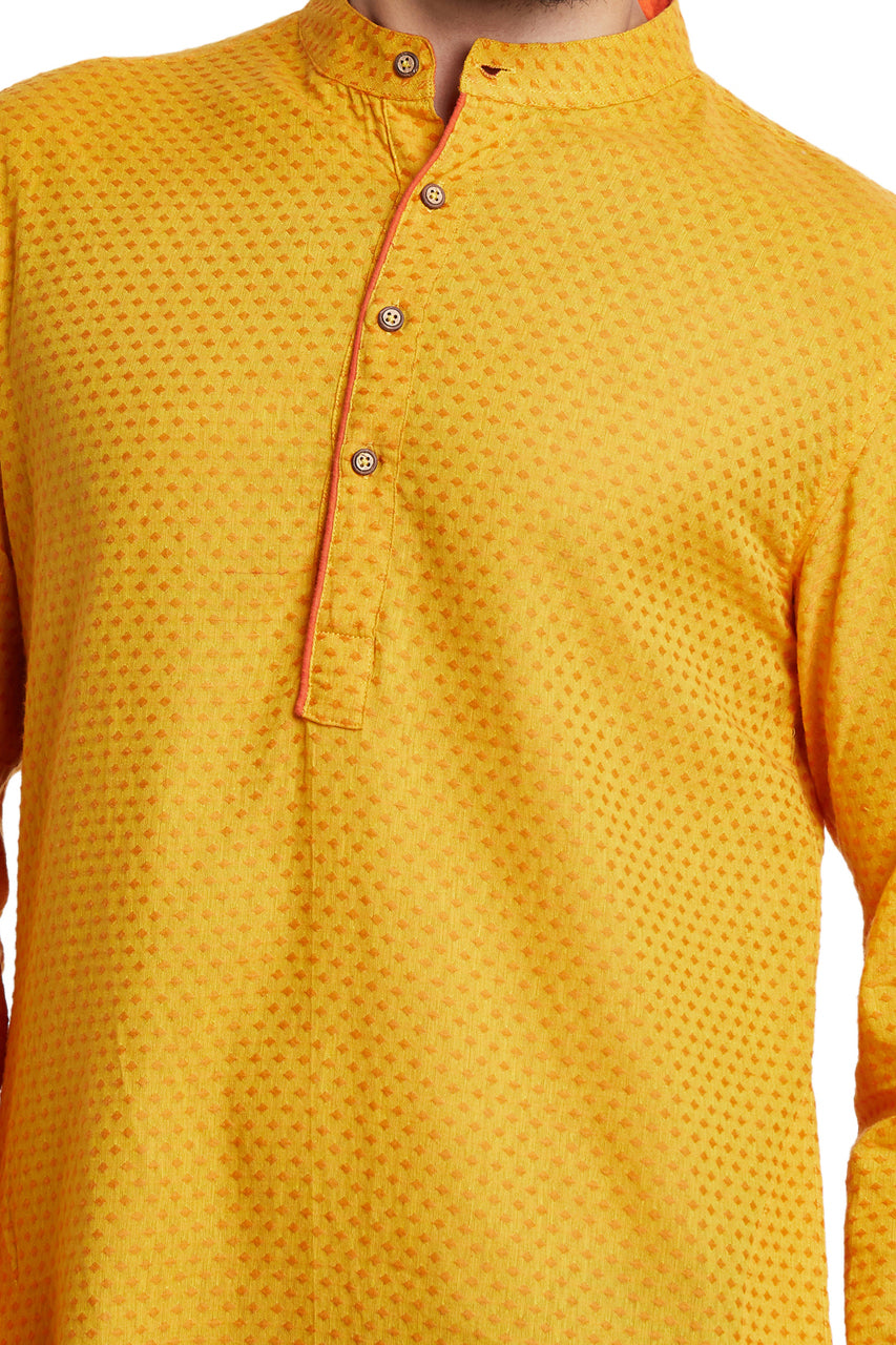 Shatranj Men's Indian Mandarin Collar Summer Sunshine Dobby Print Kurta Tunic