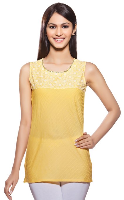 Akkriti Women's Kurta Tunic-  Pintucked and Contrast Yoke ÌÎÌ_Ì´åÇÌÎÌ__ÌÎÌ_ÌÎ_ÌÎÌ_Ì´åÌÎÌ_ÌÎ_ÌÎÌ_Ì´å« Yellow Front