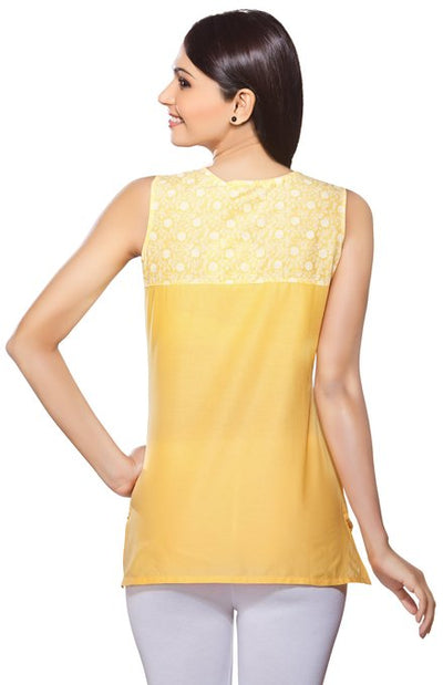 Akkriti Women's Kurta Tunic-  Pintucked and Contrast Yoke ÌÎÌ_Ì´åÇÌÎÌ__ÌÎÌ_ÌÎ_ÌÎÌ_Ì´åÌÎÌ_ÌÎ_ÌÎÌ_Ì´å«ÌÎÌ_ÌÎ_ÌÎå«Ì´ÌàÌÎÌ_ÌÎ__Yellow Back
