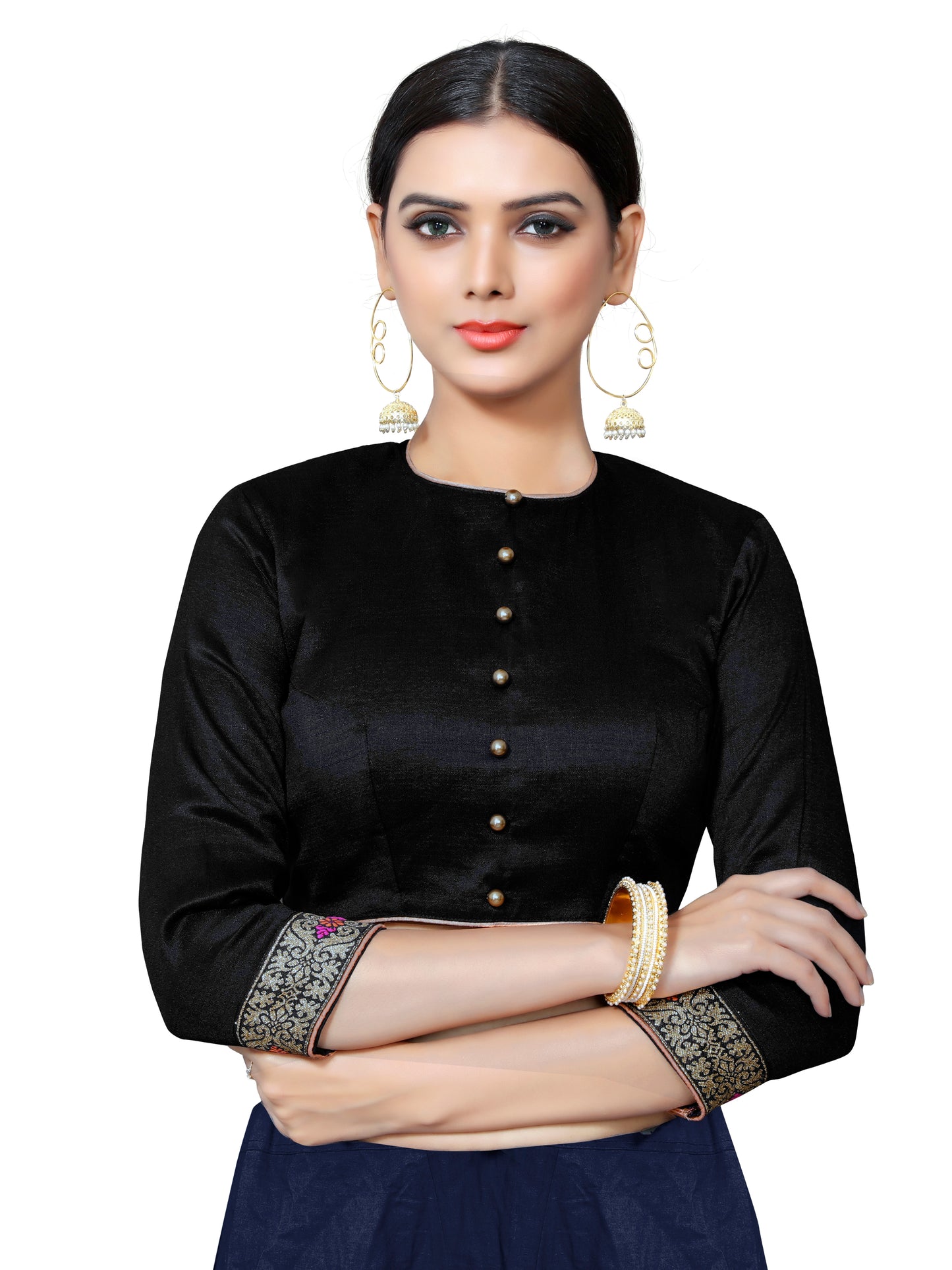 In-Sattva Women's Silk Lace Halter Neck Blouse; Mysterious Black
