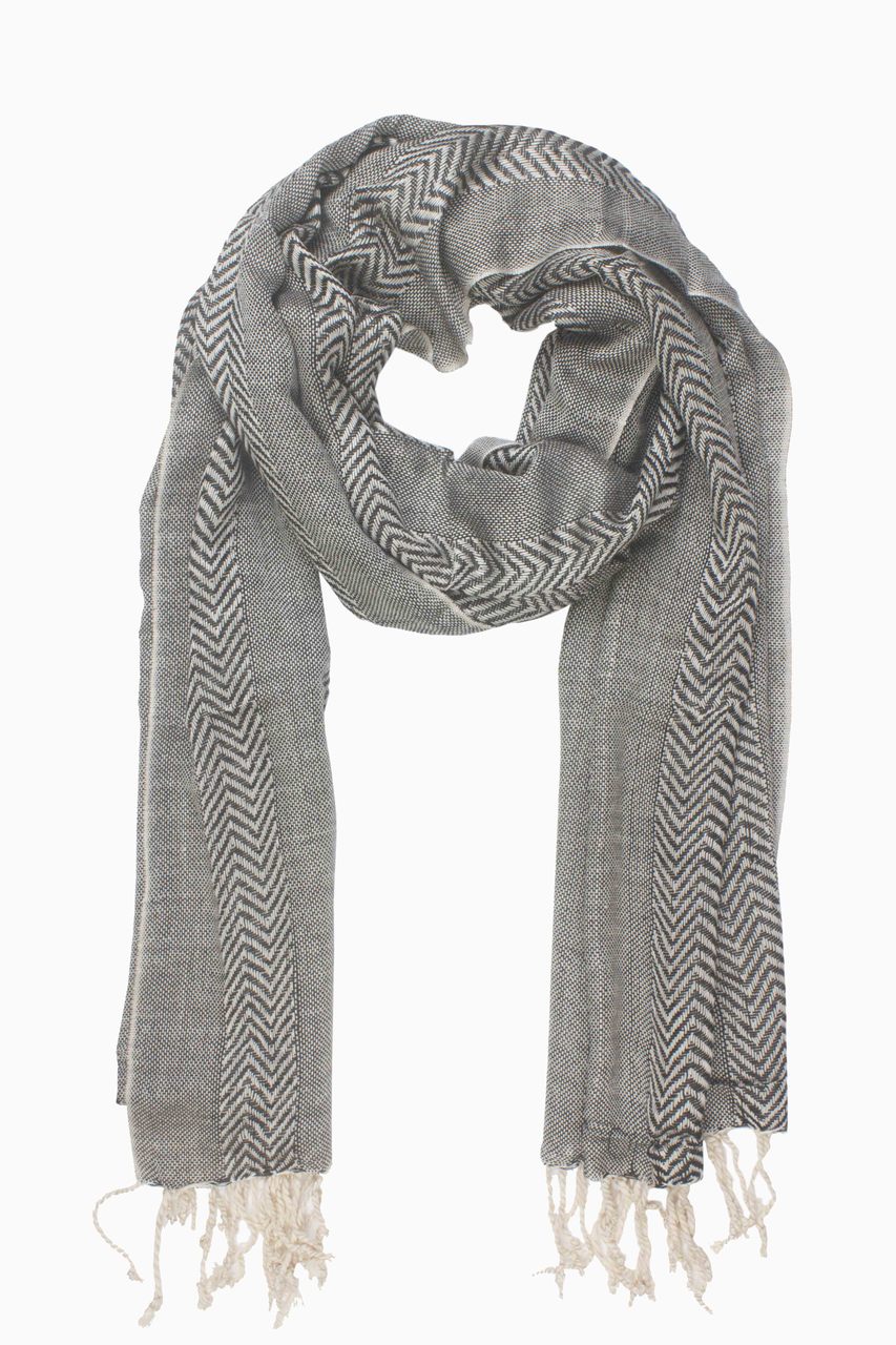 In-Sattva Colors - Zigzag Patterned Stripe Scarf Stole - Grey