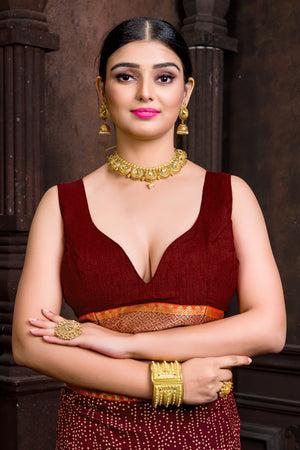 In-Sattva Women's Silk Sleeveless V-Neck Blouse; Splendid Red