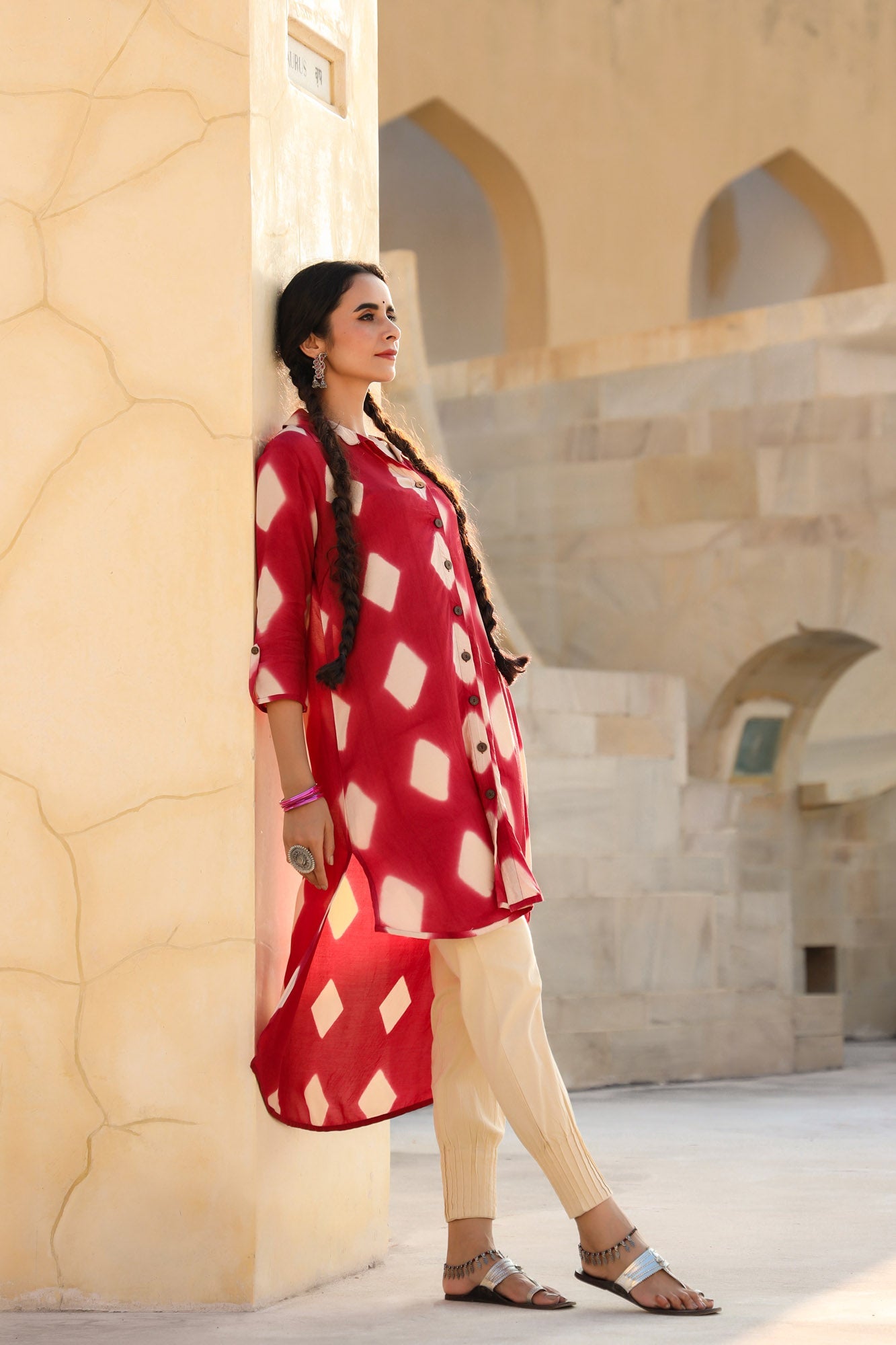 In-Sattva Mayori Pure Cotton Handcrafted Tie-Dye High Low Crimson Red Tunic| SideView