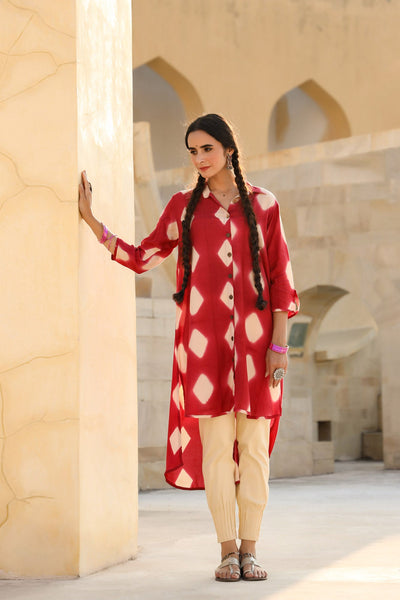 In-Sattva Mayori Pure Cotton Handcrafted Tie-Dye High Low Crimson Red Tunic| Full View