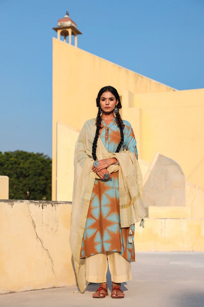In-Sattva Mayori Pure Cotton Handcrafted Elegant Brown and Sea Green tie- dye 3- Piece Ensemble set | Full view