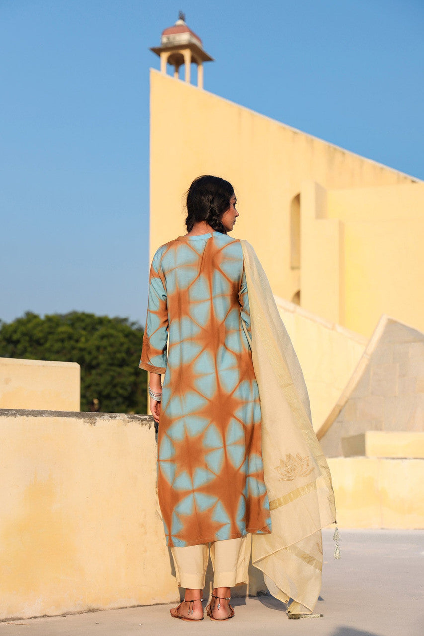 In-Sattva Mayori Pure Cotton Handcrafted Elegant Brown and Sea Green tie- dye 3- Piece Ensemble set | Back view