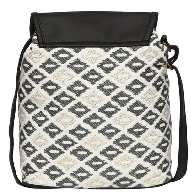 Women's Crossbody Black and White Diamond Print