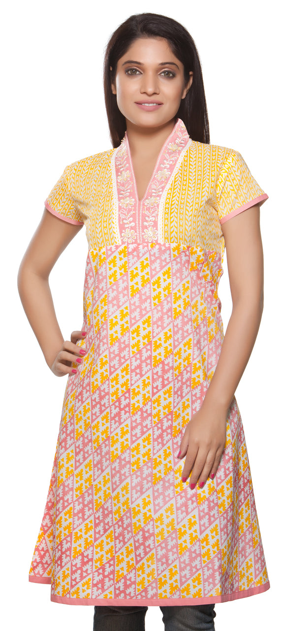 Rangmanch Women's Kurta Tunic - Embroidered Neckline ÌÎÌ_Ì´åÇÌÎÌ__ÌÎÌ_ÌÎ_ÌÎÌ_Ì´åÌÎÌ_ÌÎ_ÌÎÌ_Ì´å« Front