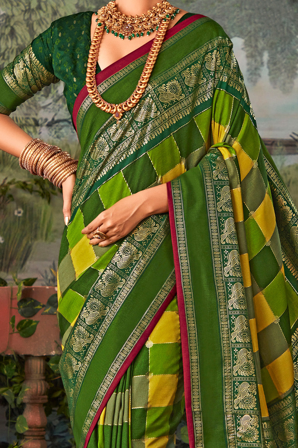 In-Sattva Women's Heritage Pochampally Ikkat Print Tribal Tussar Silk Saree; Emerald Green