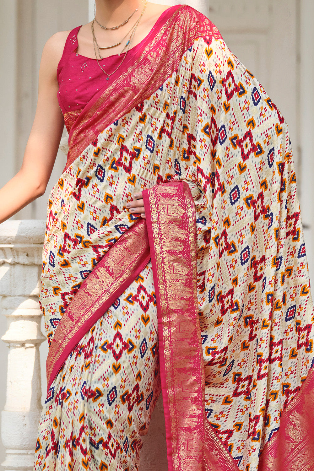 In-Sattva Women's Heritage Handloom Deluxe Tussar Silk Saree; Deep Pink