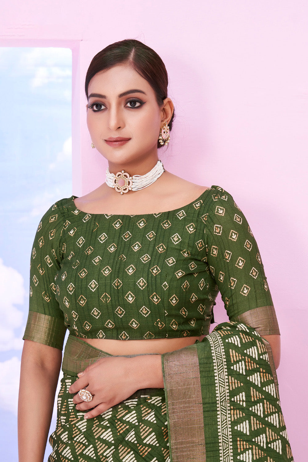 In-Sattva Women's Heritage Handloom Dola Silk Saree; Military Green