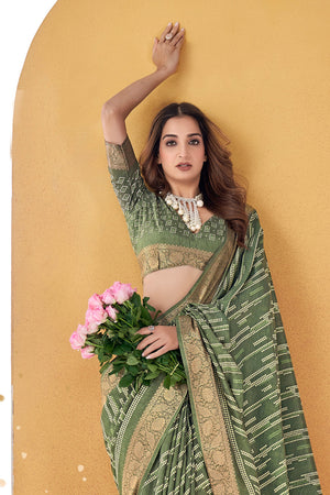 In-Sattva Women's Handloom Bandhni Dola Silk Saree; Clover Green