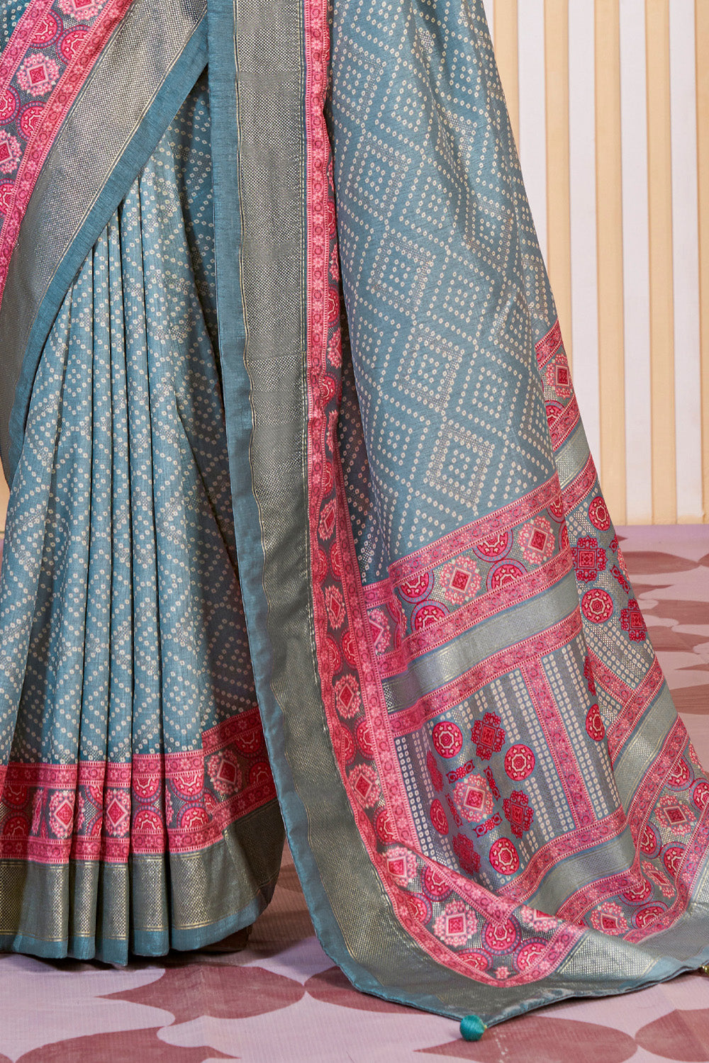 In-Sattva Women's Handloom Bandhni Tussar Silk Saree; Pastel Blue