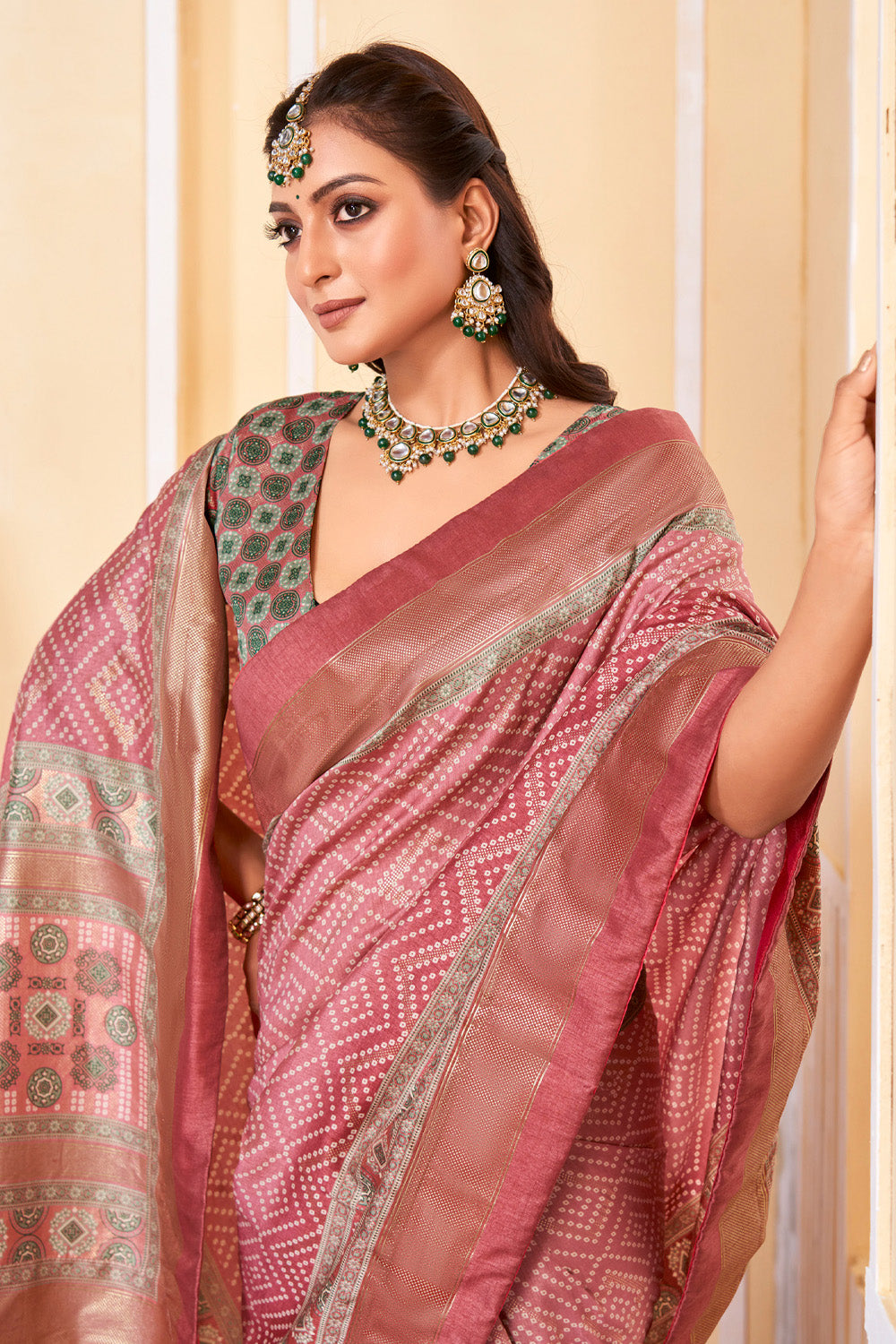 In-Sattva Women's Handloom Bandhni Tussar Silk Saree; Rosy Pink