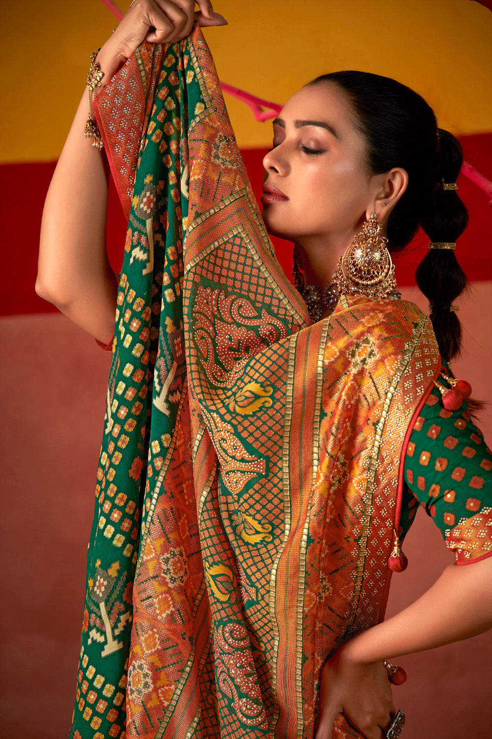 In-Sattva Women's Heritage Silk Polka Dot Saree; Fern Green