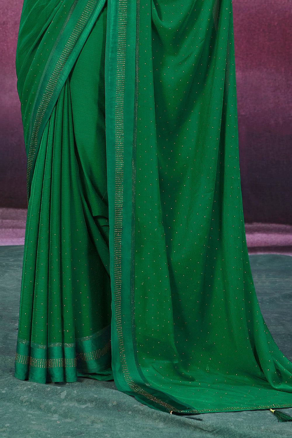 In-Sattva Women's Heritage Handloom Silk Chiffon Saree; Pine Green