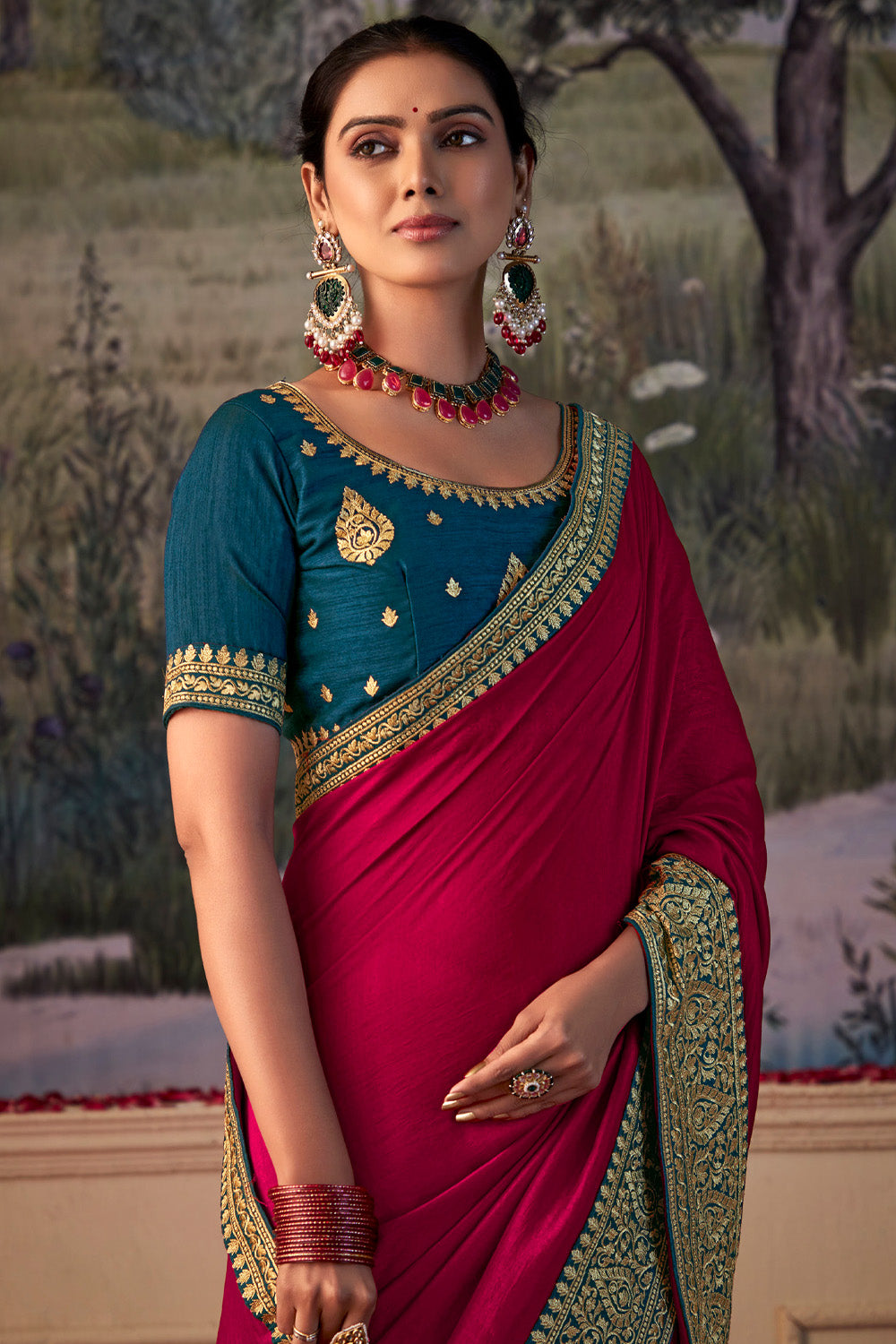 In-Sattva Women's Heritage Vichitra Patola Art Silk Saree; Imperial Red