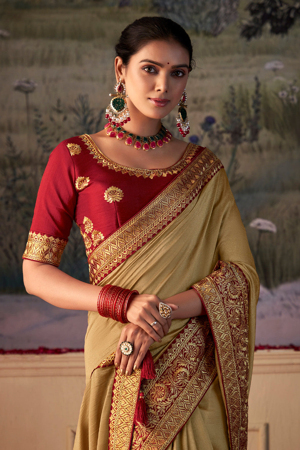 In-Sattva Women's Heritage Vichitra Patola Art Silk Saree; Golden Beige