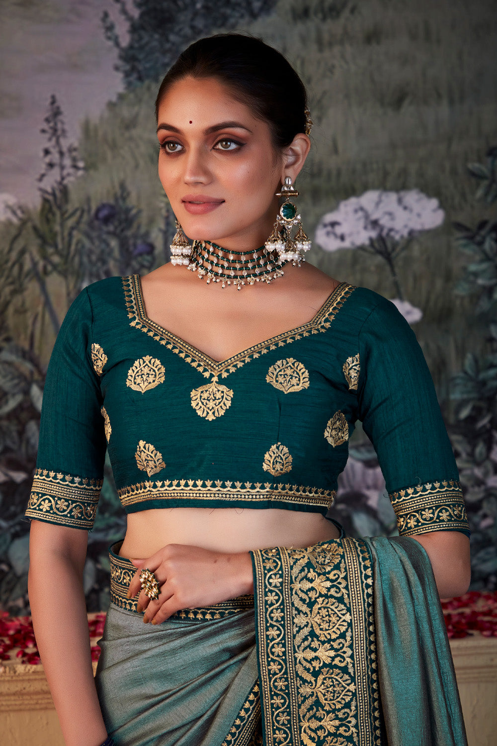 In-Sattva Women's Heritage Vichitra Patola Art Silk Saree; Lagoon Green
