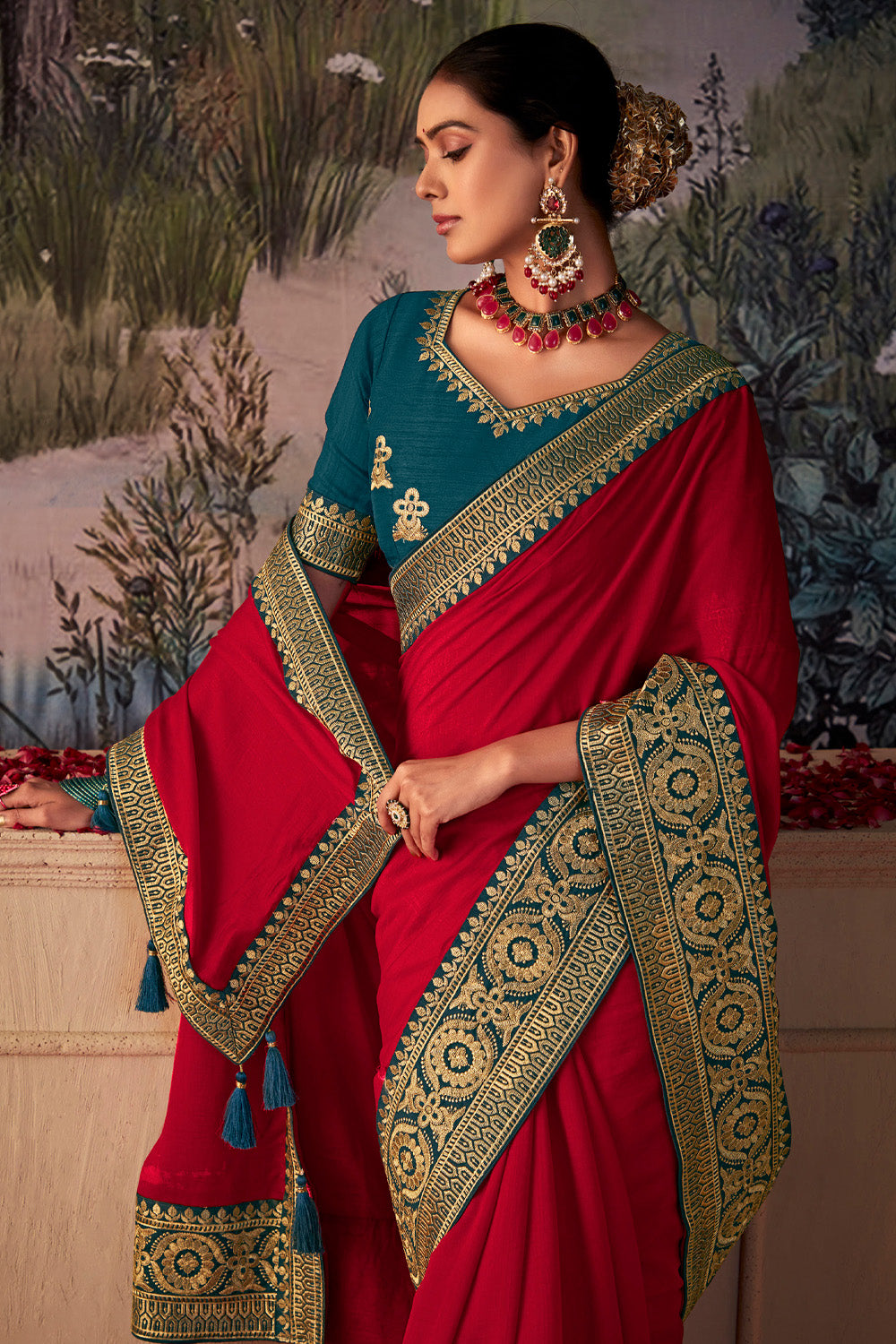 In-Sattva Women's Heritage Vichitra Patola Art Silk Saree; Rustic Red