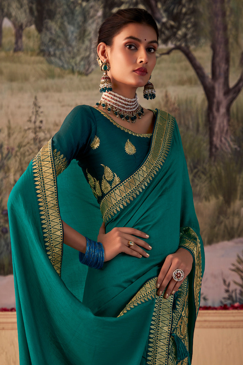 In-Sattva Women's Heritage Vichitra Patola Art Silk Saree; Turquoise Green