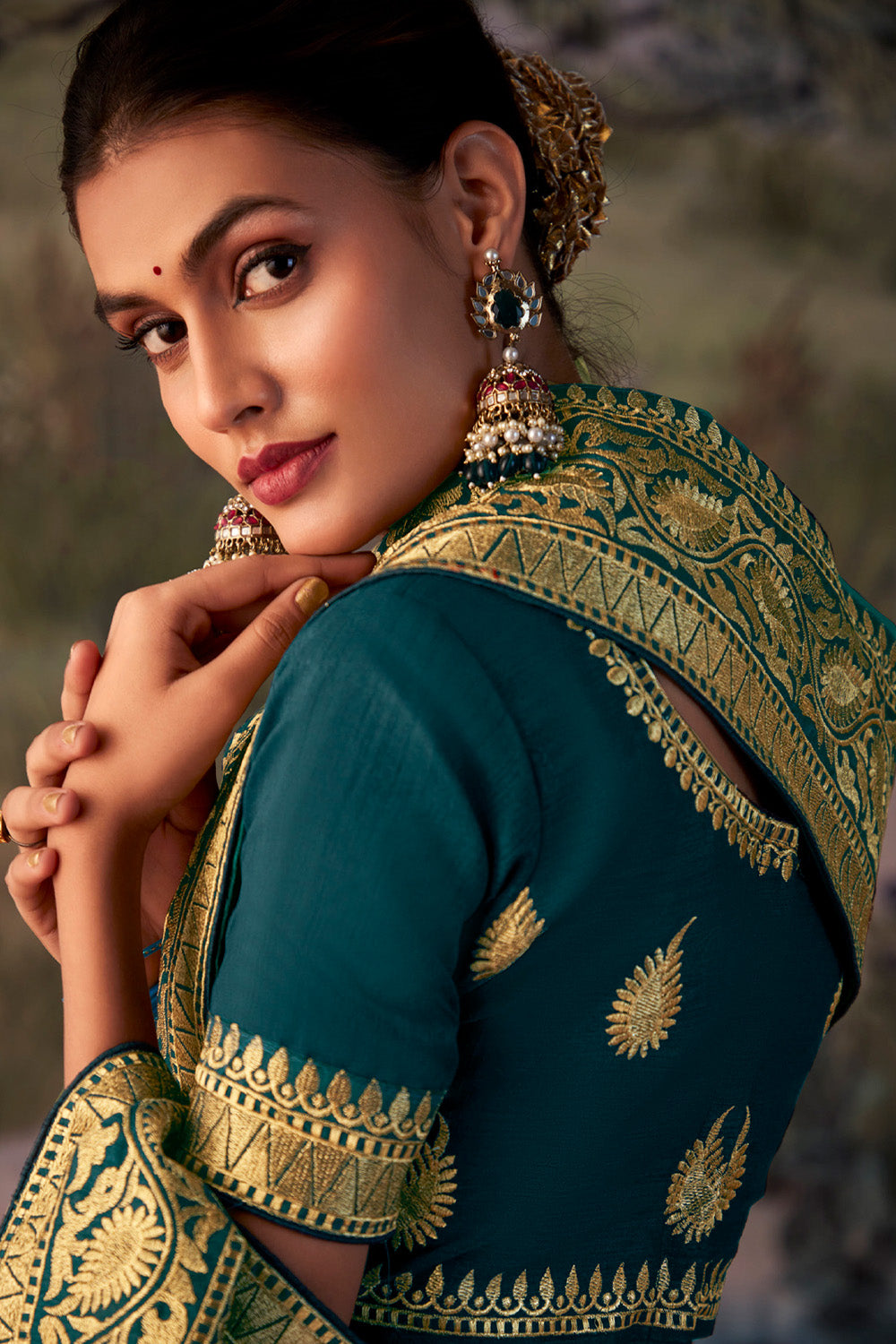 In-Sattva Women's Heritage Vichitra Patola Art Silk Saree; Turquoise Green