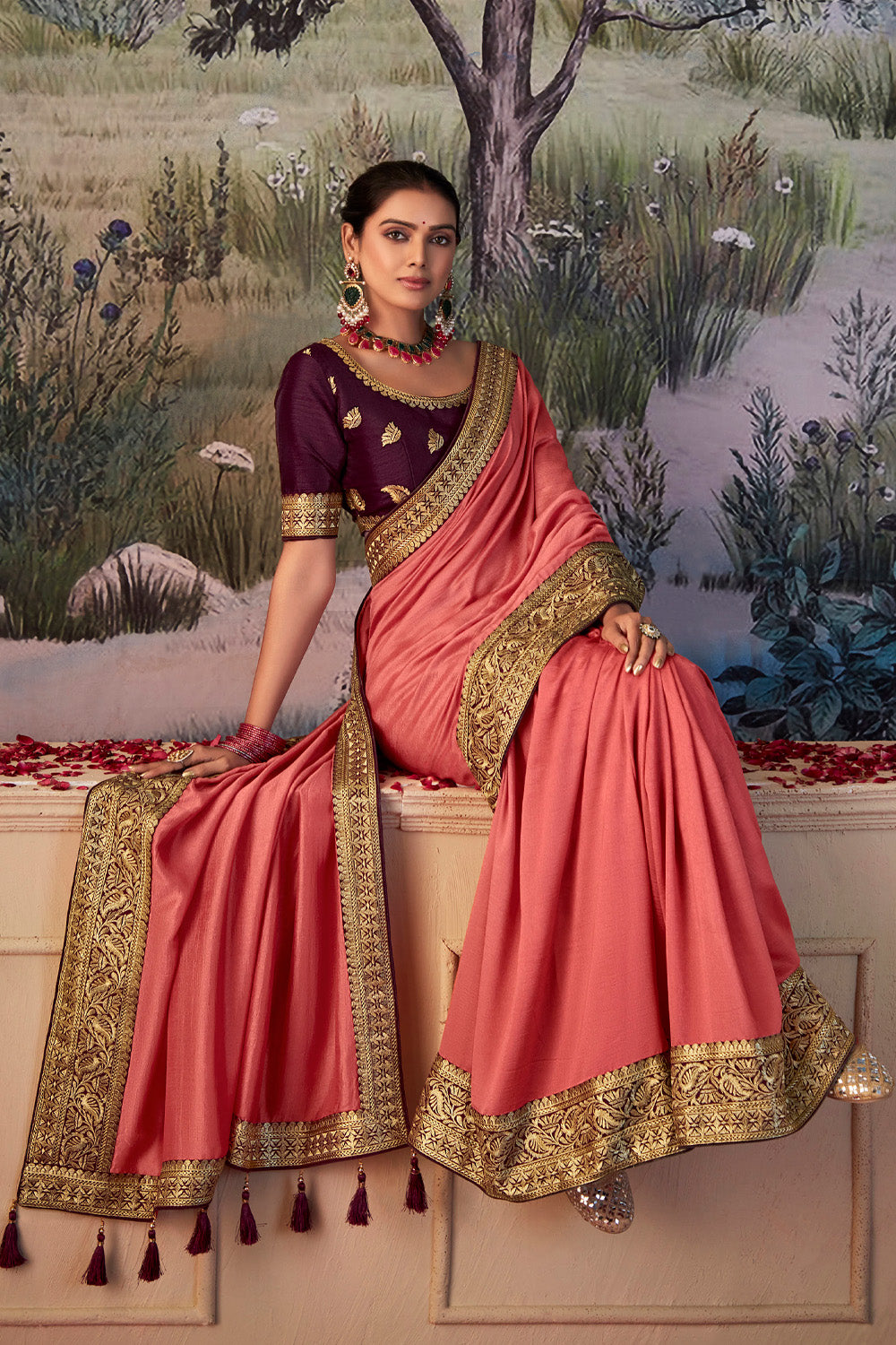 In-Sattva Women's Heritage Vichitra Patola Art Silk Saree; Salmon Pink