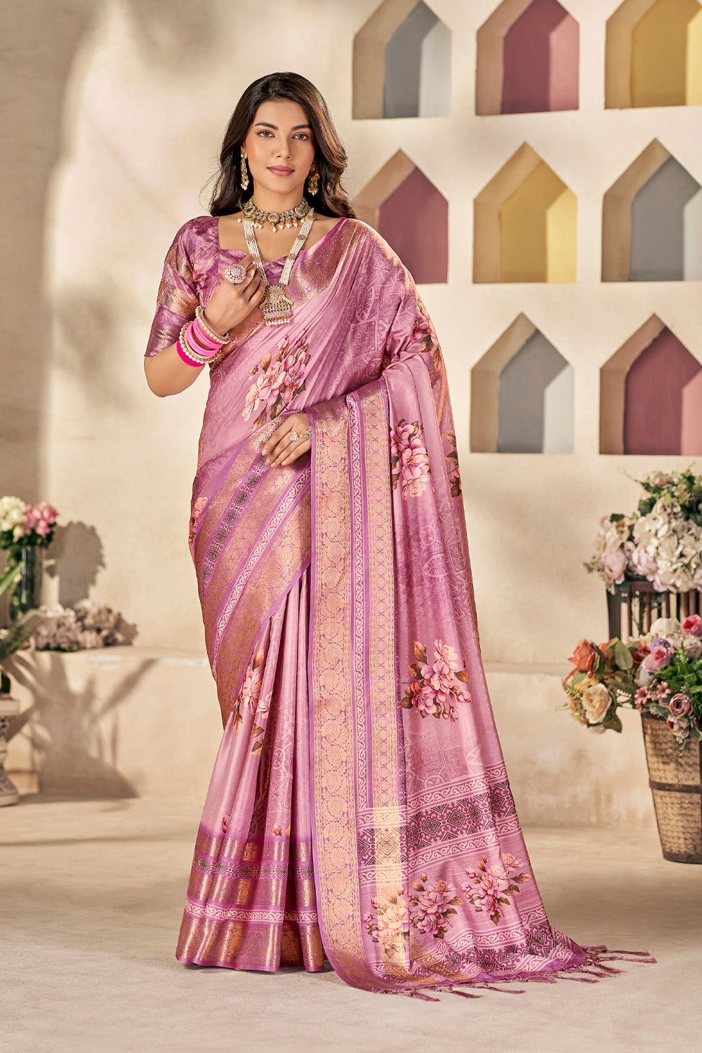 In-Sattva Women's Heritage Floral Print Dola Silk Saree; Silk Pink