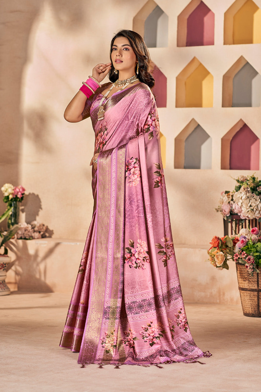 In-Sattva Women's Heritage Floral Print Dola Silk Saree; Silk Pink