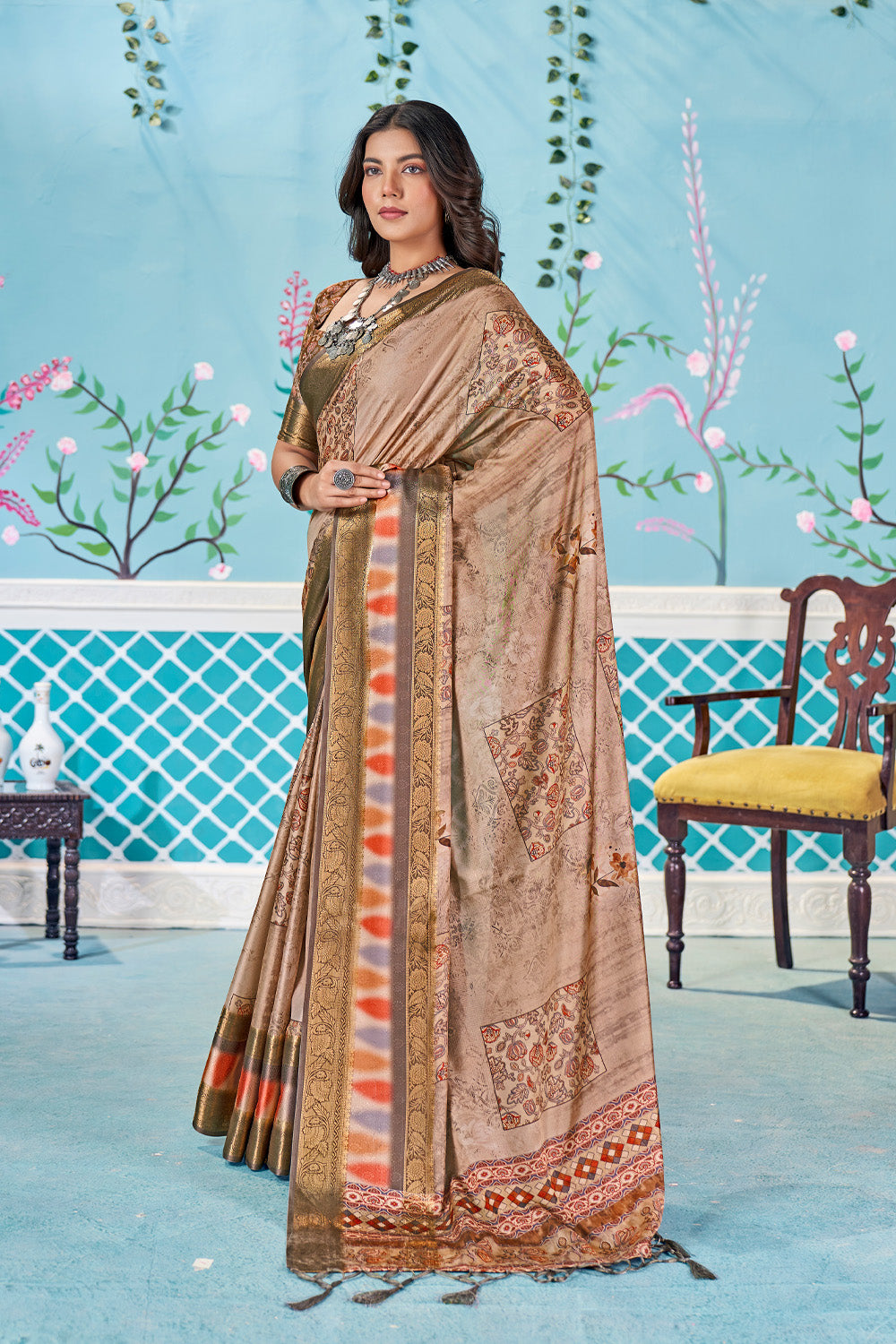 In-Sattva Women's Heritage Handloom Bandhni Dola Silk Saree; Sand Gray