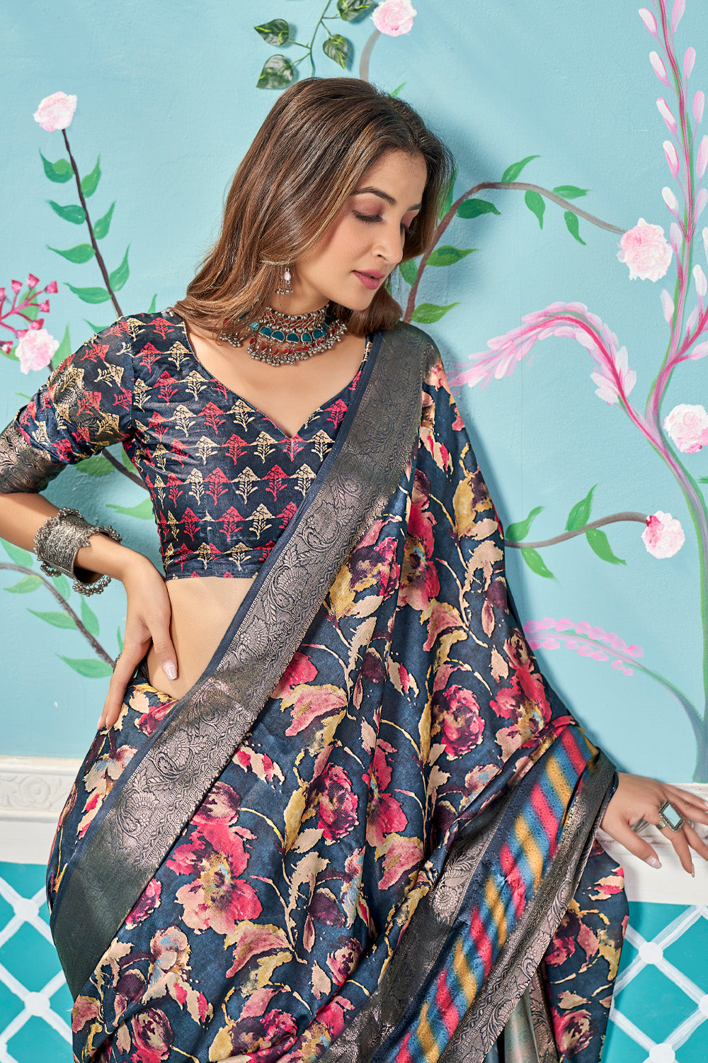 In-Sattva Women's Heritage Handloom Bandhni Dola Silk Saree; Floral Blue