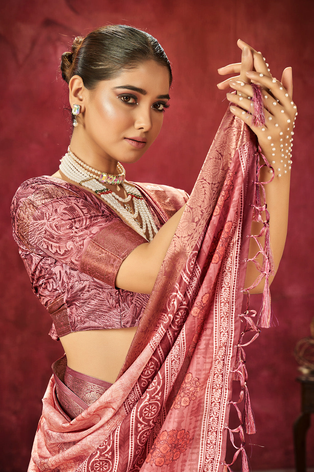 In-Sattva Women's Floral Handloom Bandhni Dola Silk Saree; Glorious Pink