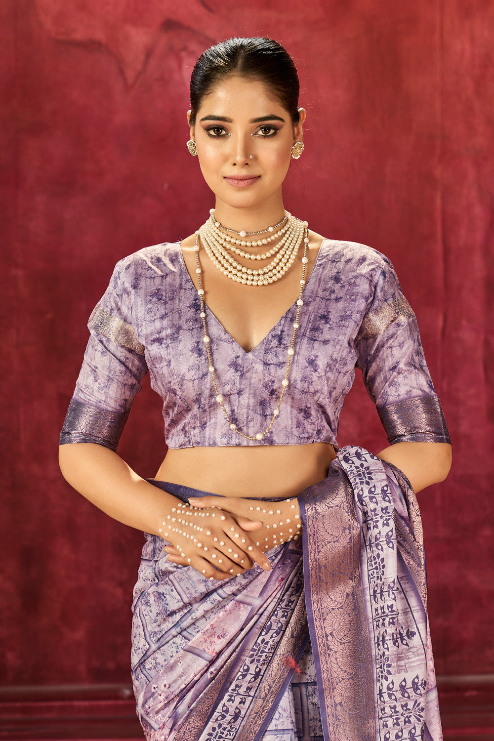 In-Sattva Women's Floral Handloom Bandhni Dola Silk Saree; Jewel Lavender