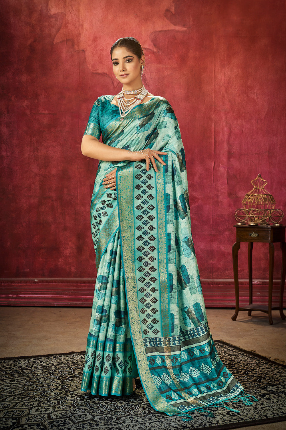 In-Sattva Women's Floral Handloom Bandhni Dola Silk Saree; Mermaid Green