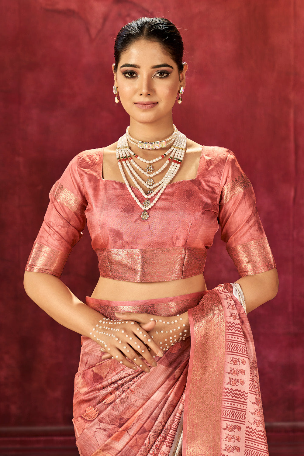 In-Sattva Women's Floral Handloom Bandhni Dola Silk Saree; Peach Pink