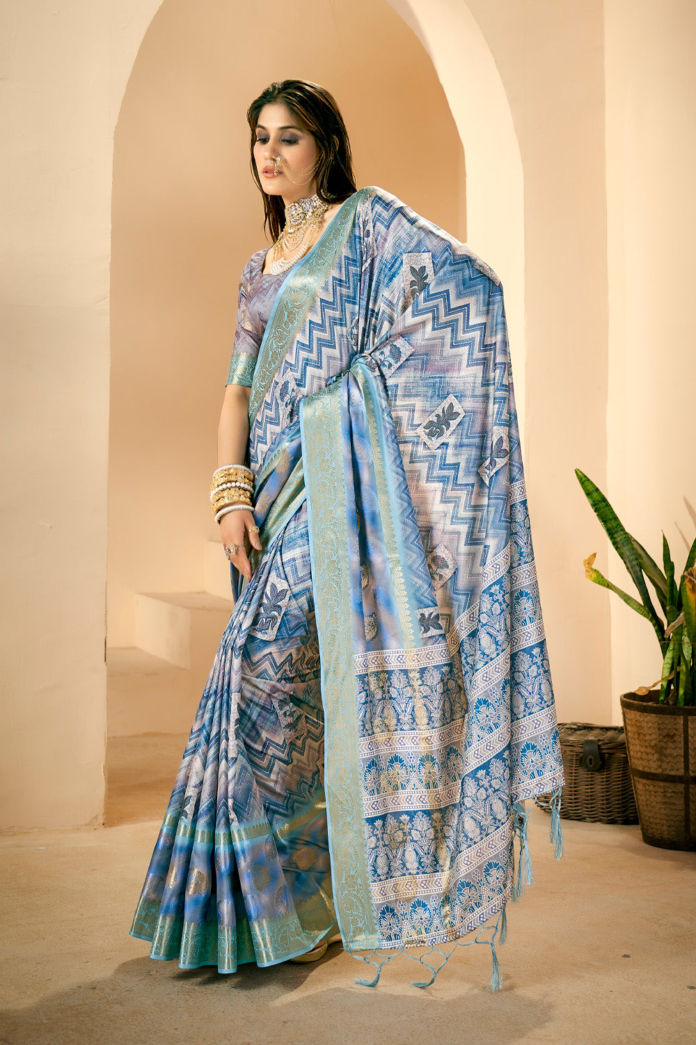 In-Sattva Women's Abstract Print Handloom Dola Silk Saree; Chevron Blue