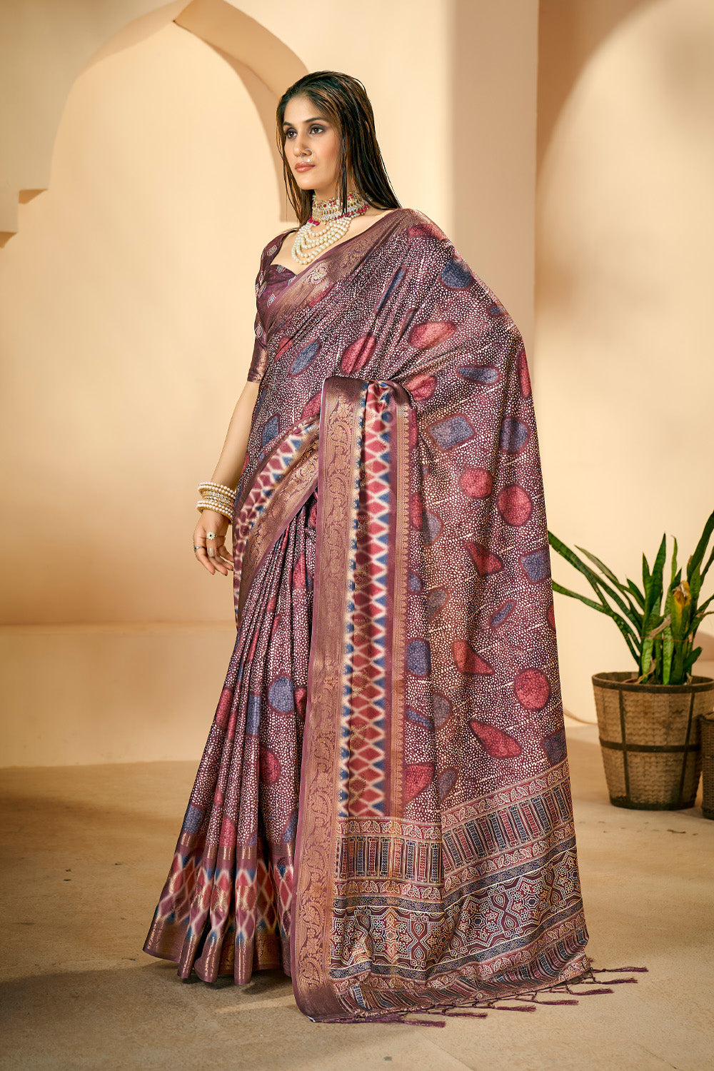 In-Sattva Women's Abstract Print Handloom Dola Silk Saree; Dusty Plum
