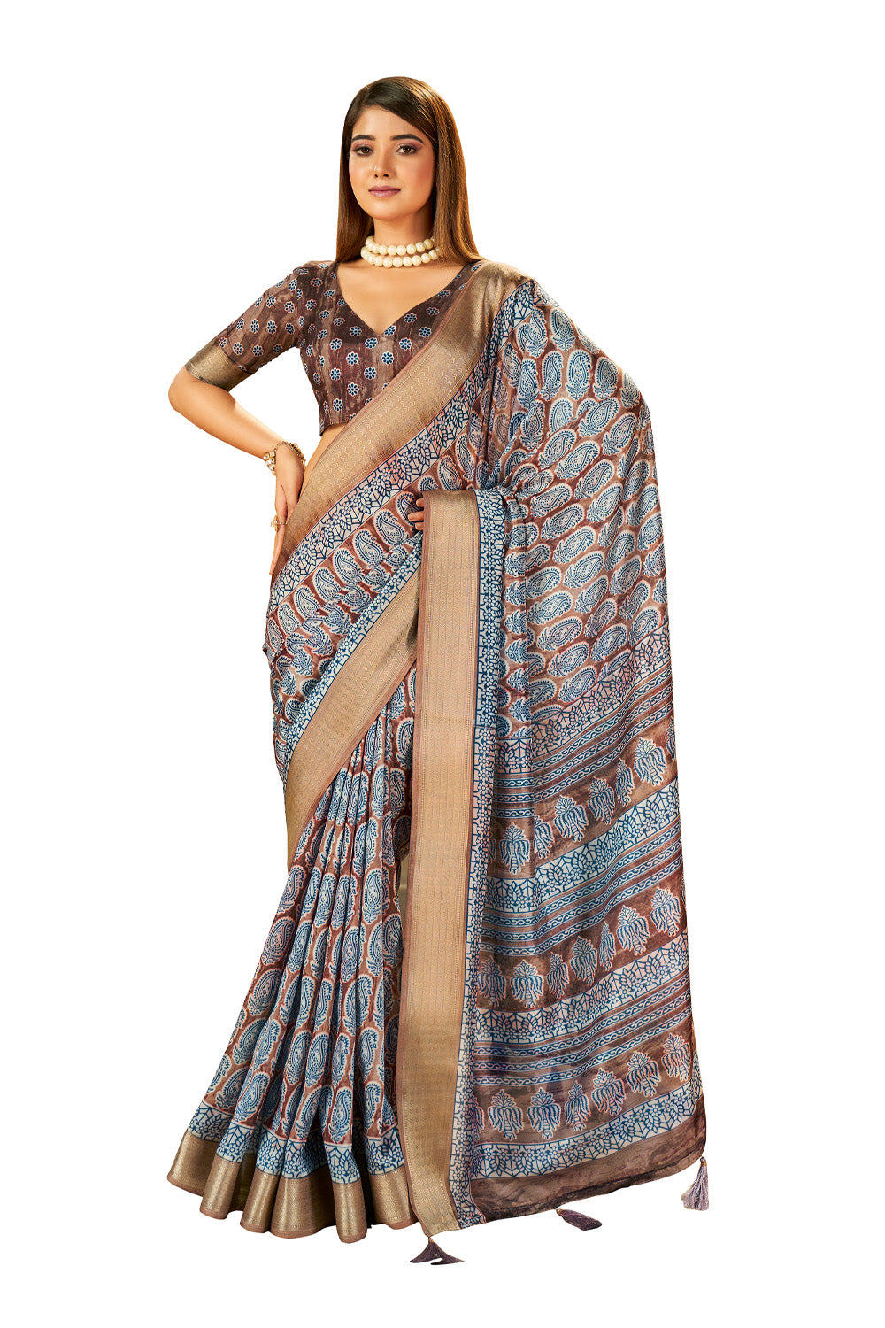 In-Sattva Women's Paisley Print Handloom Dola Silk Saree; Bark Brown