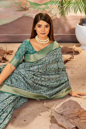 In-Sattva Women's Paisley Print Handloom Dola Silk Saree; Basil Green