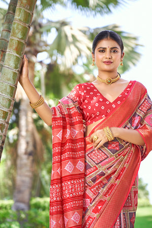 In-Sattva Women's Handloom Polka Dot Kalamkari Silk Saree; Polka Dot Red