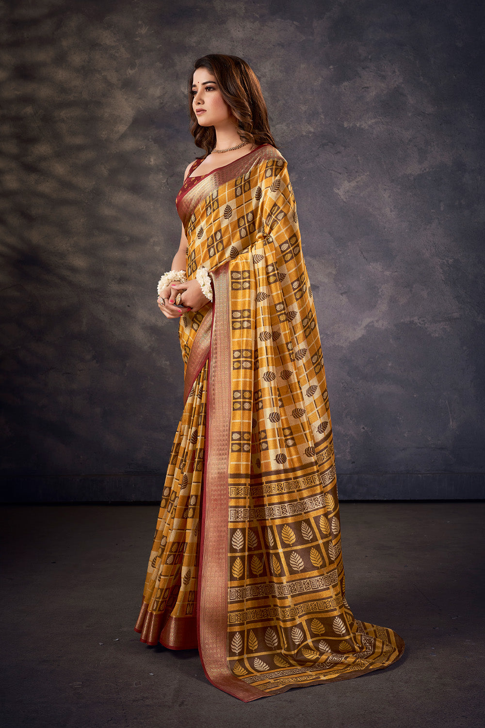 In-Sattva Women's Handloom Printed Kalamkari Silk Saree; Lemon Gold