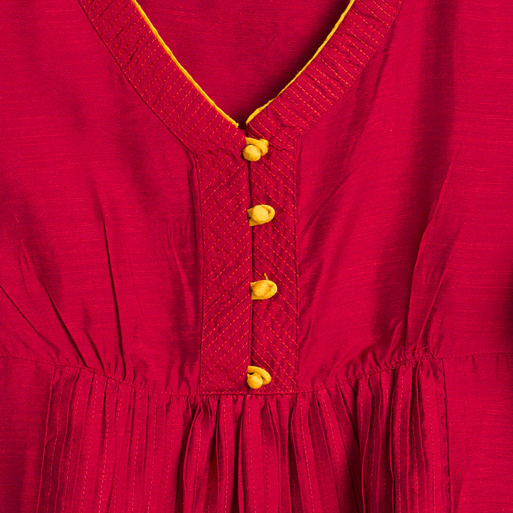 MOHR Women's Red Tunic Shirt with V-Neck and Full Length Sleeves Ì´Ì_ÌÎÌÌÎÌ¥ Detail