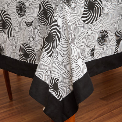 In-Sattva Home 100% Cotton Geometric Print Washable Table Cloth