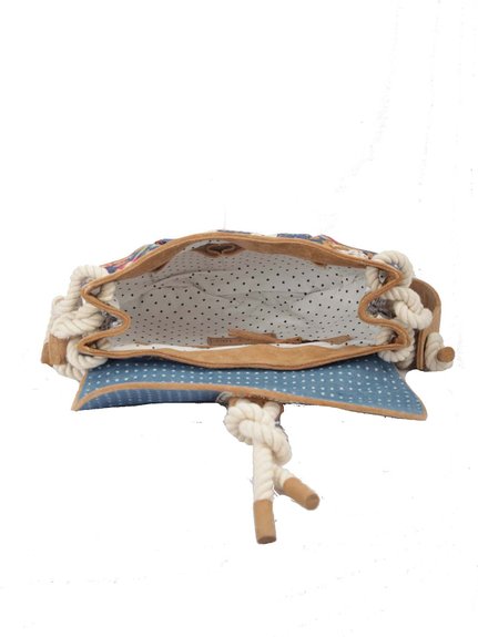 Ivory Tag Knot A Twist Crossbody Bag ÛÒ Inside