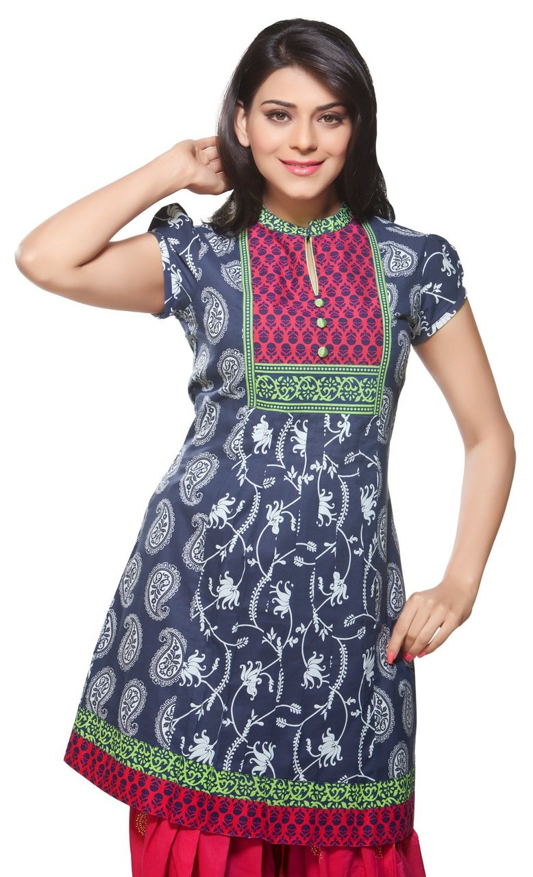 Akkriti Women's Kurta Tunic- Allover Print & Contrast Neck Yoke ÌÎÌ_Ì´åÇÌÎÌ__ÌÎÌ_ÌÎ_ÌÎÌ_Ì´åÌÎÌ_ÌÎ_ÌÎÌ_Ì´å« Front