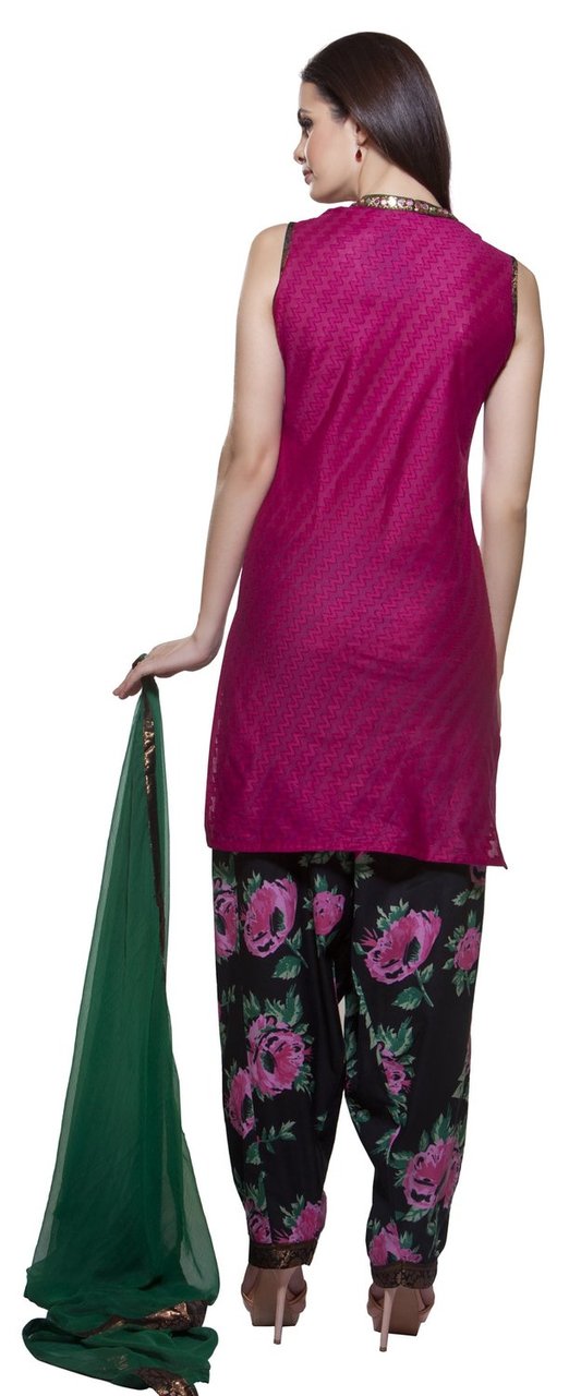 Trishaa Womens Indian Ethnic Sleevless Kurta Tunic & Contrast Patiala Salwaar Set ÛÒ Back